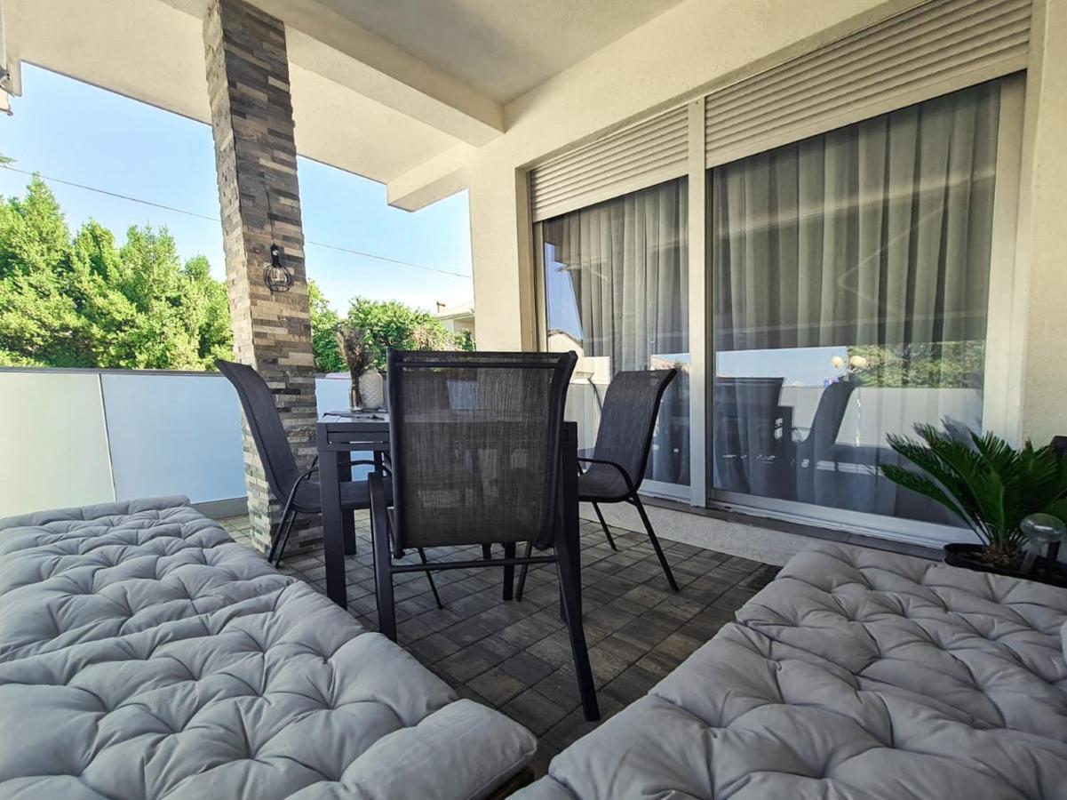 Rosemarie Beach Suites ซาดาร์ ภายนอก รูปภาพ